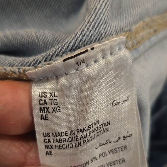 Sun + Stone Light Blue Relaxed Cargo Jeans - Picture 5 of 7